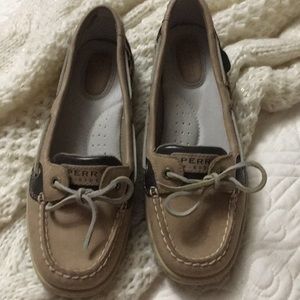 Sperry top-sliders!